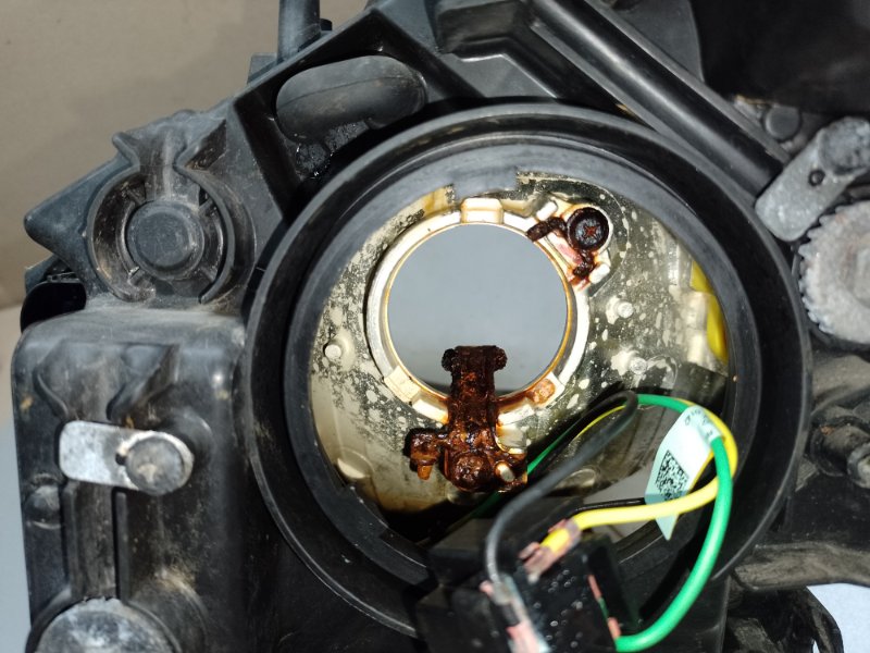 Фара передняя правая HYUNDAI ACCENT RB 10- 1.6 G4FD