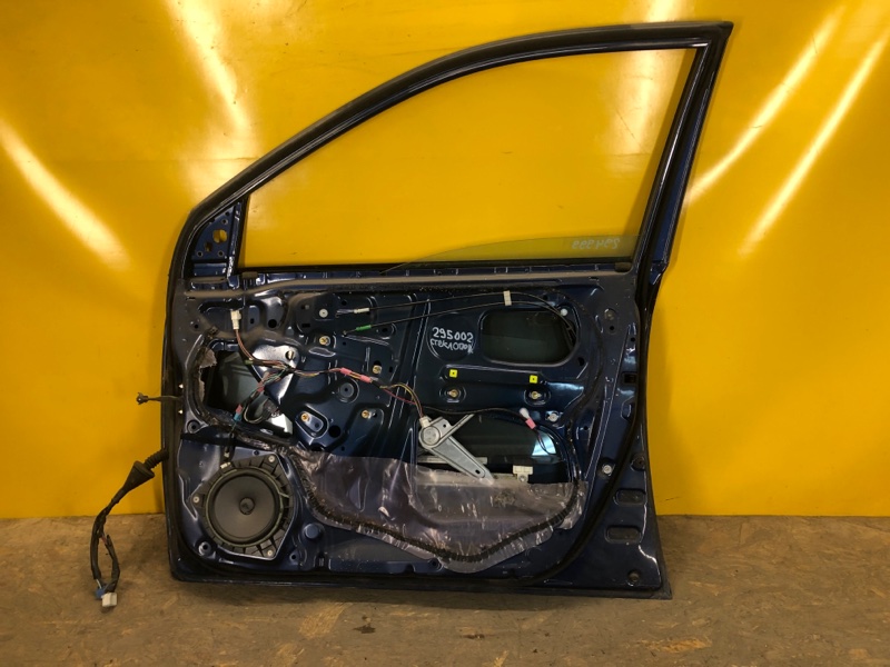 Дверь передняя правая COROLLA 120 00-07