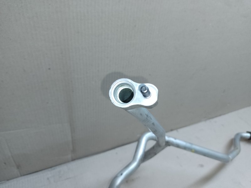 Трубка кондиционера SORENTO XM 09-14 2010 3.5 G6DC