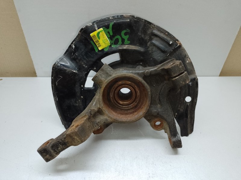 Кулак поворотный передний левый HYUNDAI SONATA YF 10-14 2012 2.4 G4KK 51715-2T110 Б/У