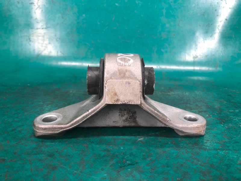 Кронштейн двигателя задний NISSAN ALTIMA 19- Седан 2.5i PR25