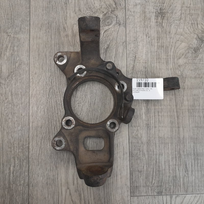 Кулак поворотный передний левый MITSUBISHI PAJERO 06-21 3870A021 Б/У