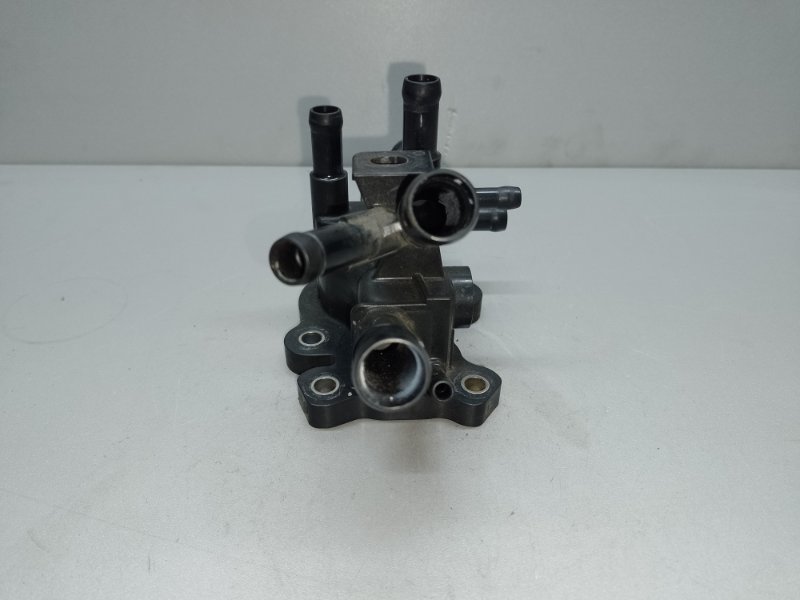 Фланец системы охлаждения X-TRAIL/ROGUE T32 13-20 2017 2.5 QR25DE