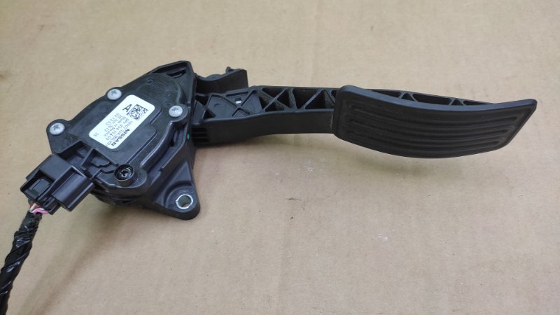 Педаль газа PATHFINDER R52 12-21 2013 3.5 VQ35DE