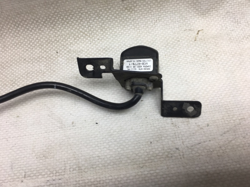 Камера заднего вида RDX 06-12 2011 Внедорожник 2.3