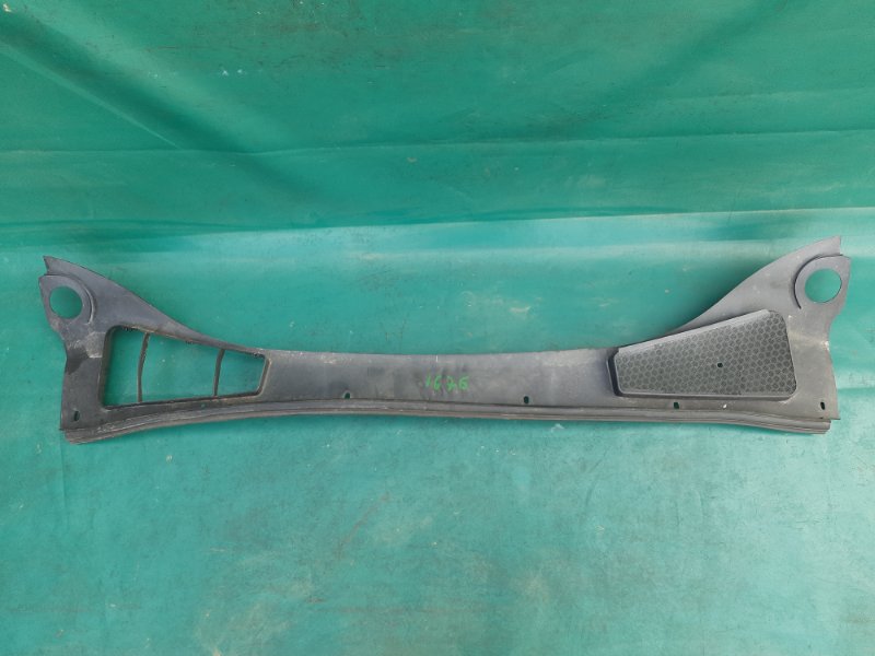 Пластик под лобовое стекло / Жабо FORD FOCUS 10-18 2016 2.0 XQDA CV6Z-58018A16-A Б/У