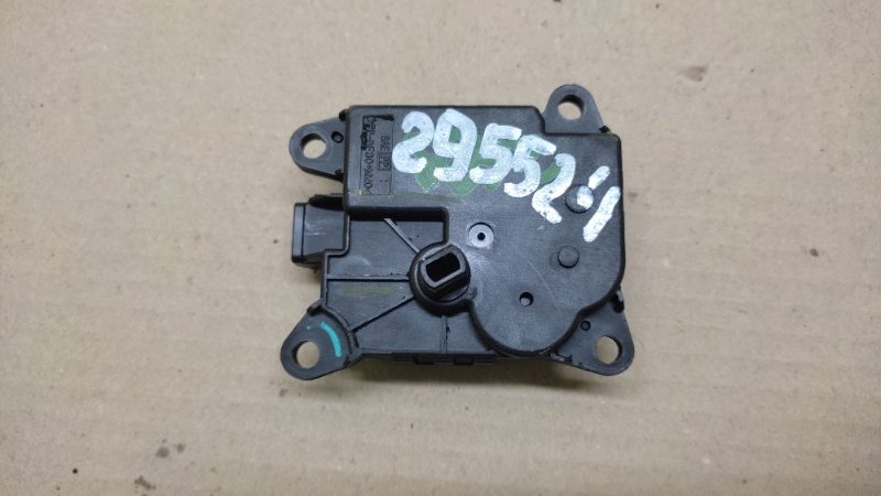 Моторчик заслонки печки NISSAN PATHFINDER R52 12-21 2013 3.5 VQ35DE 27741-3KA0A Б/У