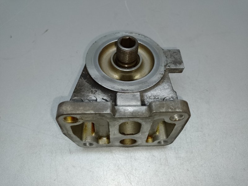 Кронштейн масляного фильтра HYUNDAI SONATA YF 10-14 2012 2.4 G4KK 21121-2G000 Б/У