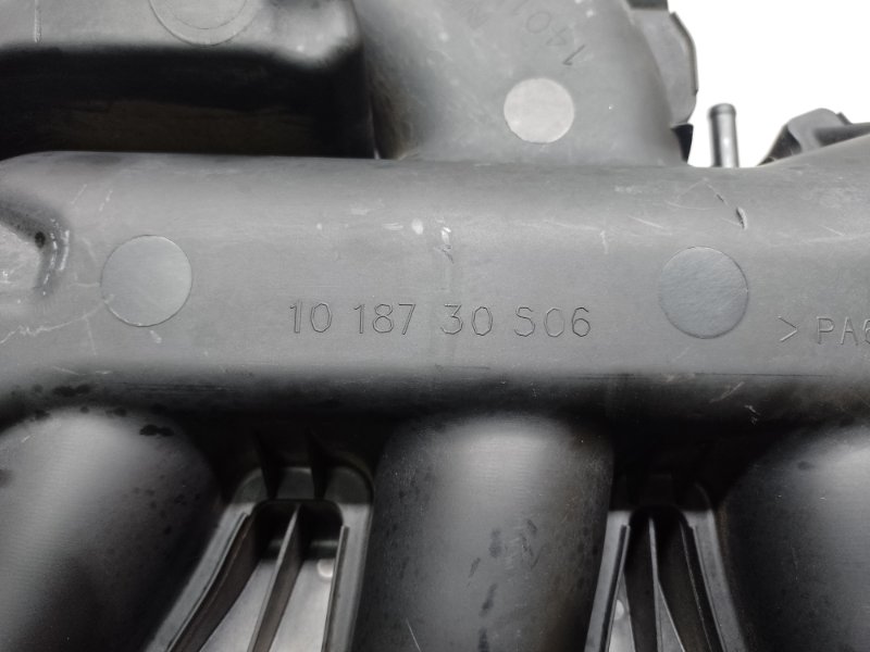 Коллектор впускной PATHFINDER R52 12-21 2013 3.5 VQ35DE