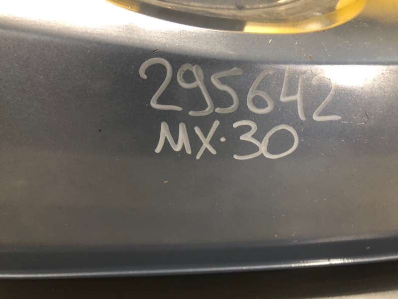 Бампер передний MX-30 20- Бампер передний MX-30 20-