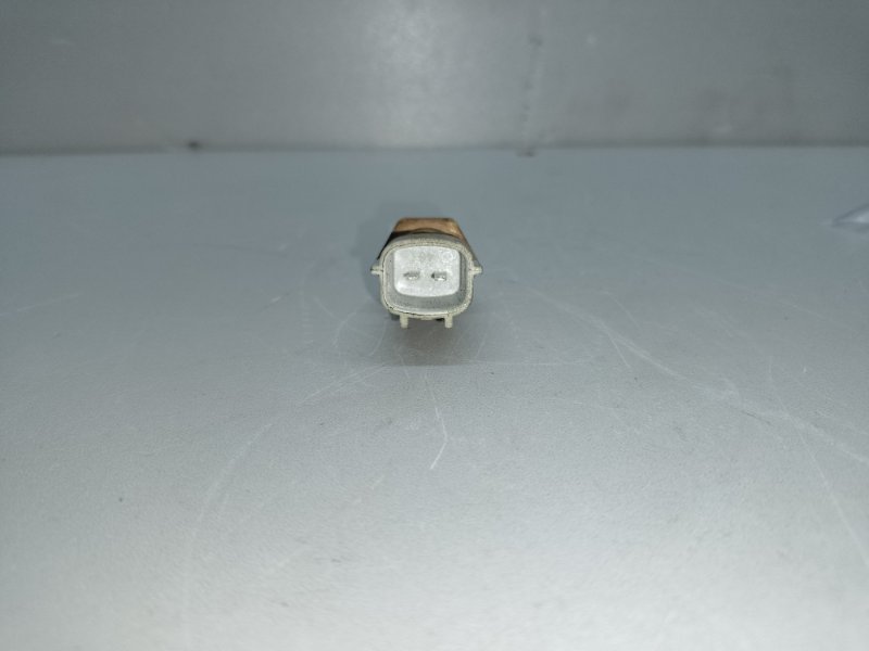 Датчик температуры охлаждающей жидкости PATHFINDER R52 12-21 2013 3.5 VQ35DE