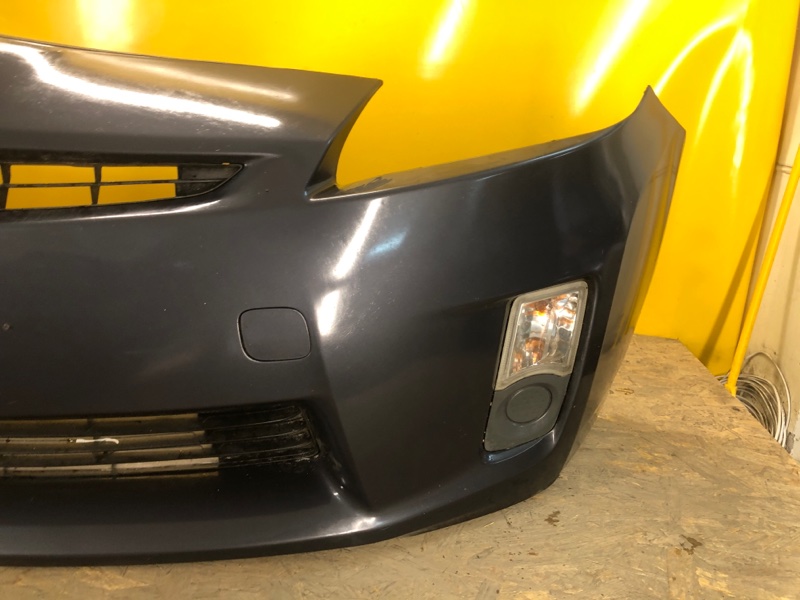 Бампер передний PRIUS - 30 09-17
