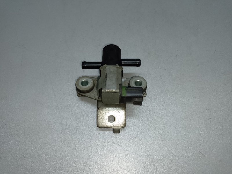 Клапан электромагнитный (вакуумный) NISSAN PATHFINDER R52 12-21 2013 3.5 VQ35DE 14930-JA10A Б/У