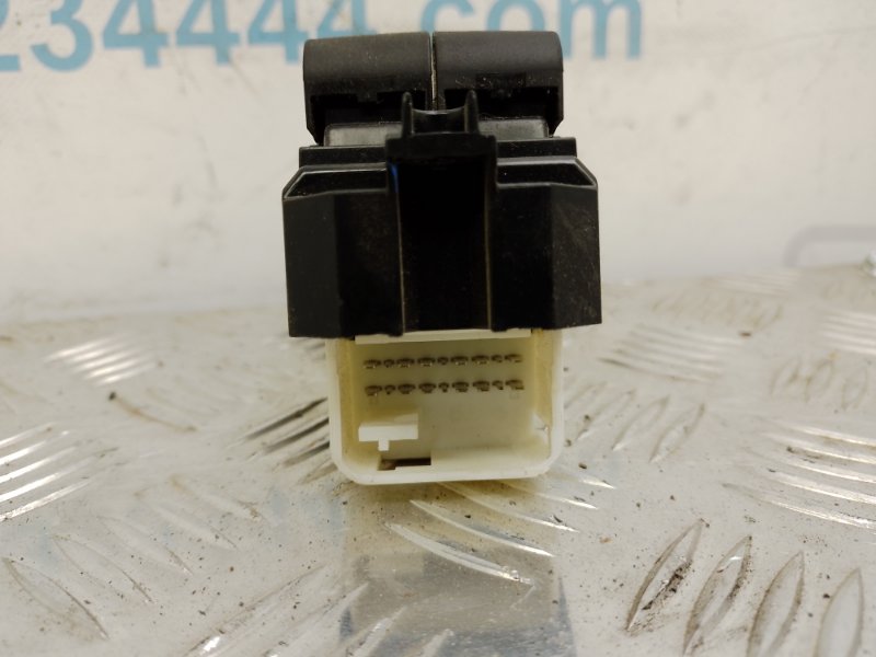 Блок управления стеклоподъемниками передний левый CAMRY 55 14-17