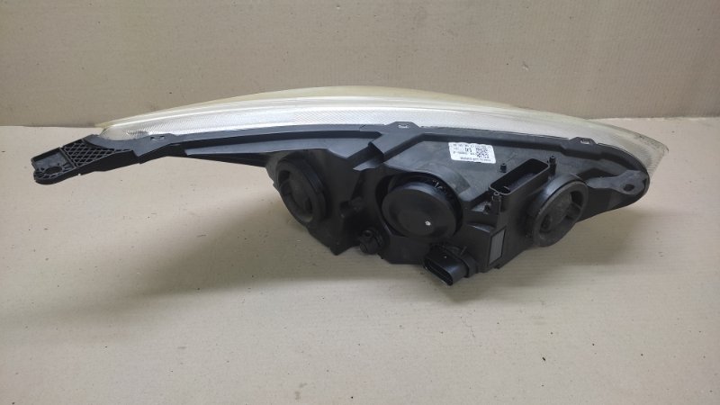 Фара левая FOCUS 10-18