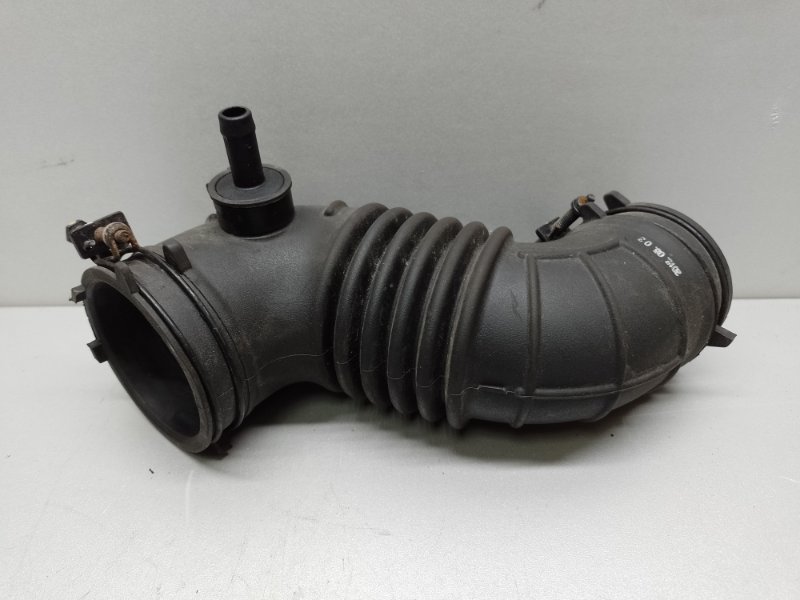 Патрубок воздушного фильтра HYUNDAI ACCENT RB 10- 2015 1.6 G4FD 28138-3X000 Б/У