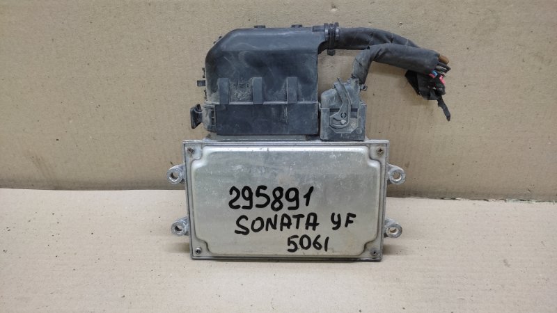 Блок электронный SONATA YF 10-14 2012 2.4 G4KK