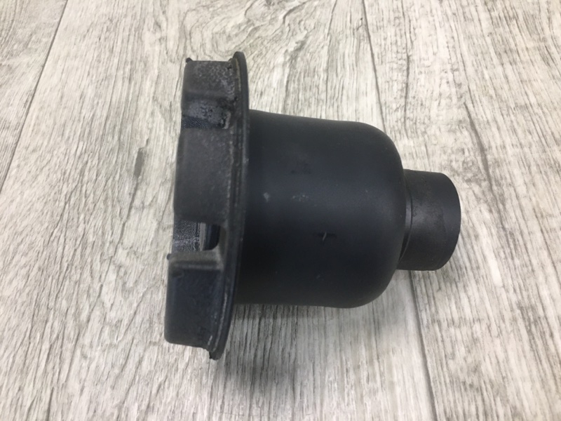 Сайлентблок задний правый CAMRY 50 12-15 ASV50 2.5 2AR-FE