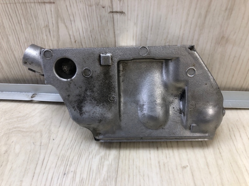 Кронштейн двигателя правый SOLARA 03-09 COUPE 2.4 2AZFE