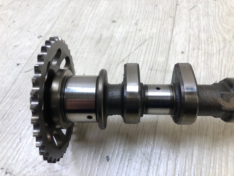 Распредвал выпускной SOLARA 03-09 COUPE 2.4 2AZFE