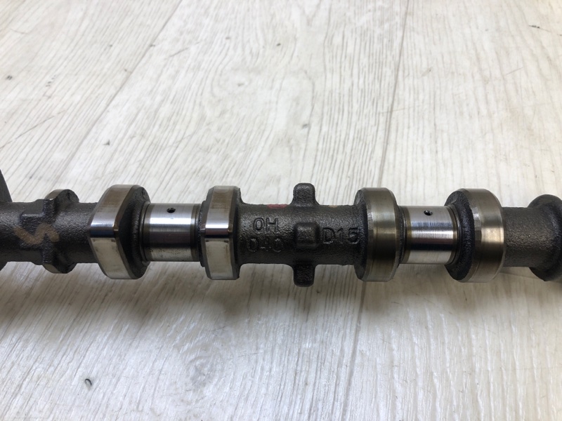 Распредвал выпускной SOLARA 03-09 COUPE 2.4 2AZFE