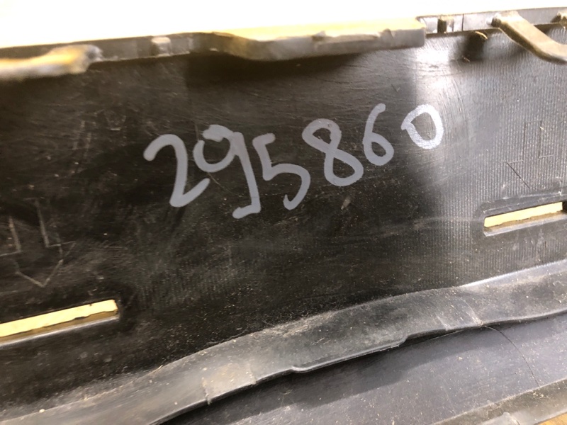 Бампер задний RAV4 13-19