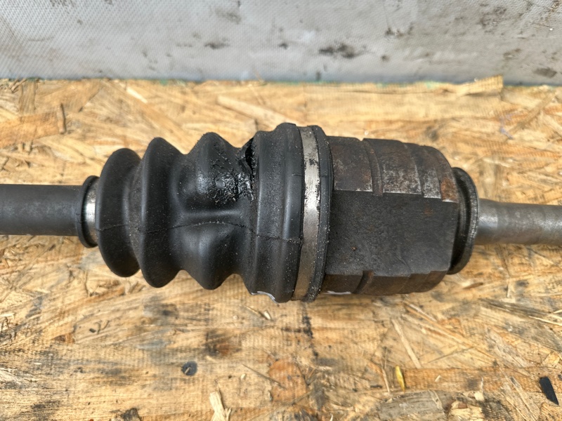 Привод передний правый RX300 98-03 2000 3.0 1MZFE