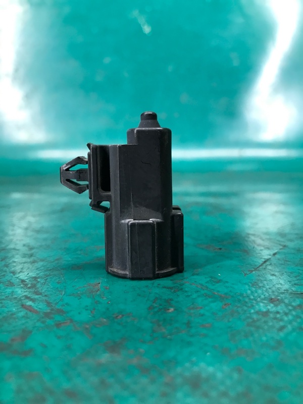 Датчик температуры наружного воздуха NISSAN FRONTIER 04-21 2014 D40 4.0 VQ40DE 27722-1VA0A Б/У