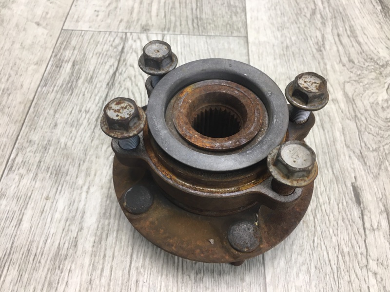 Ступица передняя NISSAN ROGUE 08-15 S35 2.5 QR25DE Ступица передняя NISSAN ROGUE 08-15 S35 2.5 QR25DE