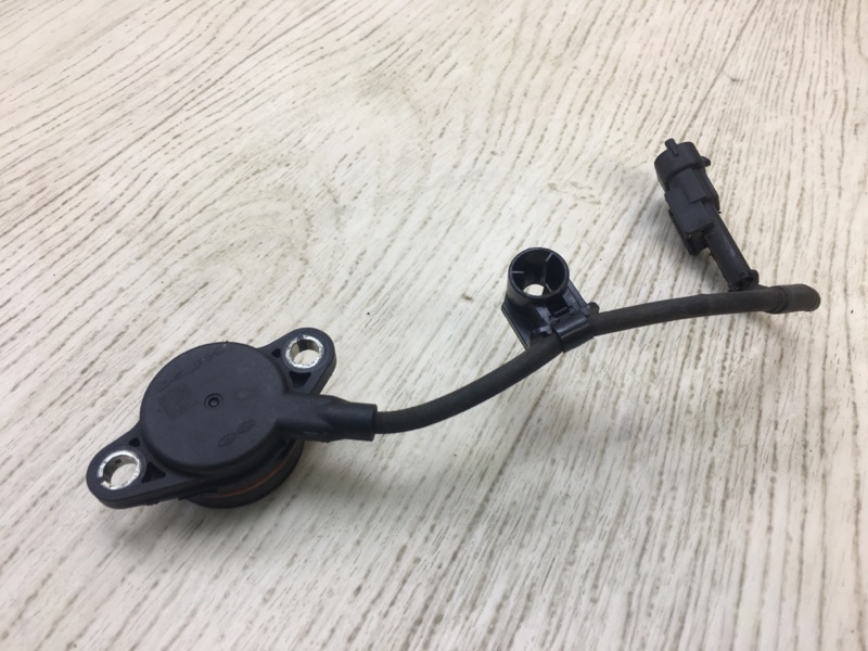 Клапан электромагнитный (вакуумный) ELANTRA AD 16- 2.0 G4NH