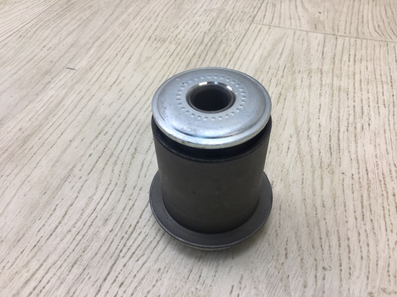 Сайлентблок задний GX470 02-09 Внедорожник