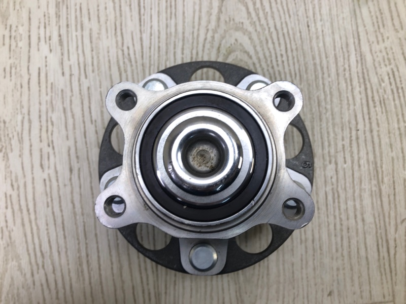 Ступица CIVIC 4D 06-11