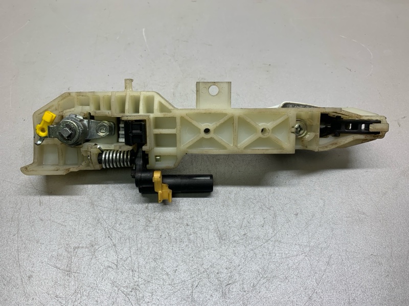 Ручка двери наружная передняя правая HYUNDAI ACCENT RB 10-