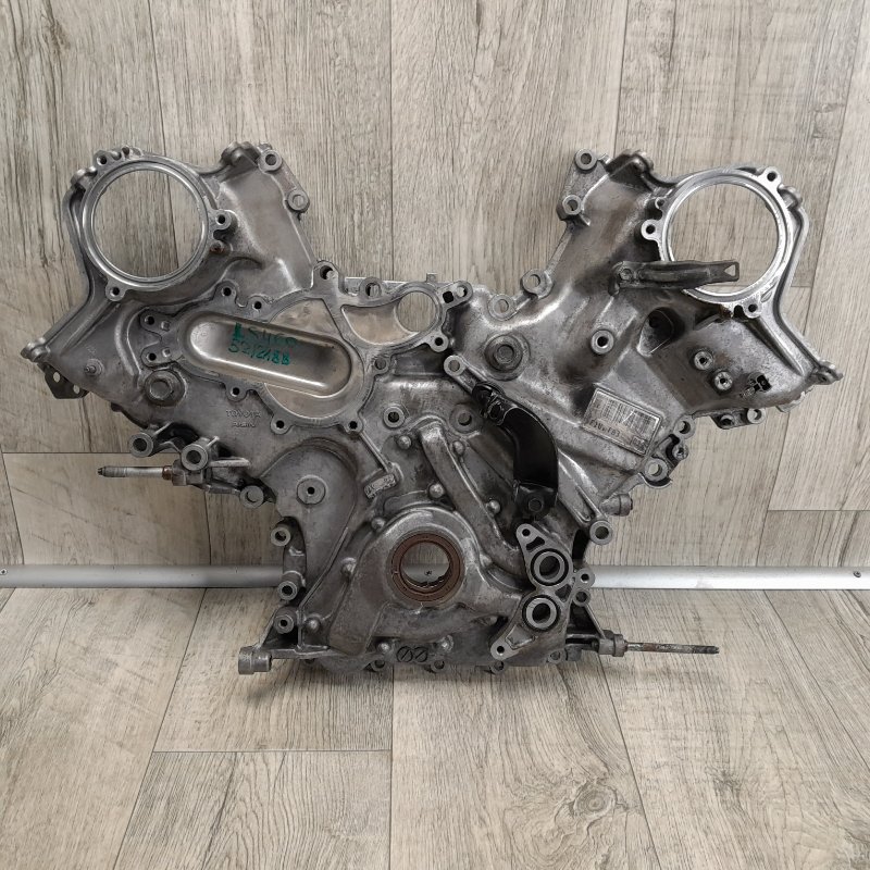 Крышка ГРМ LEXUS LS460 06-12 4.6 1131038070 Б/У