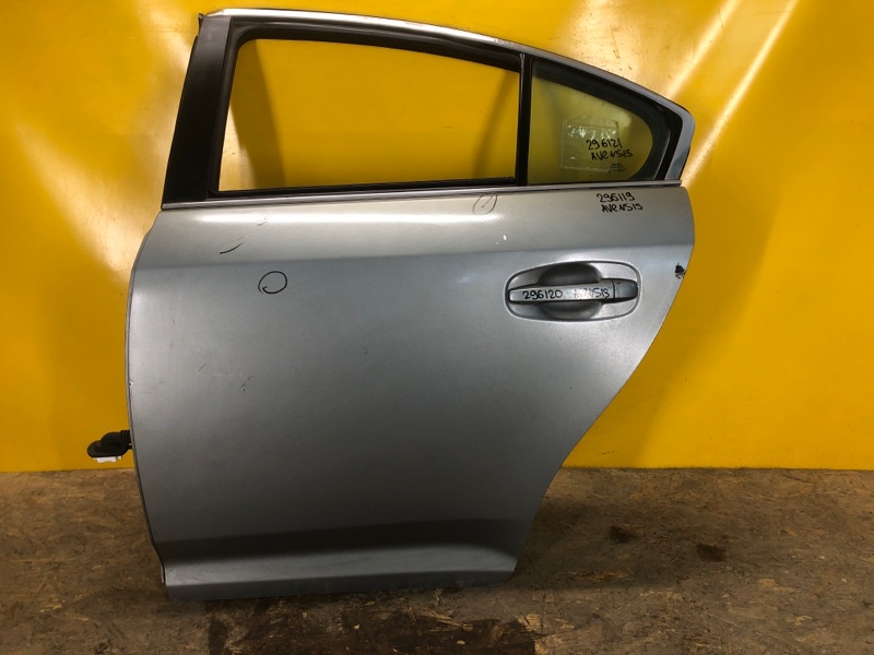 Запчасть дверь задняя левая TOYOTA AVENSIS 08-18 67004-05040 Б/У Дверь задняя левая TOYOTA AVENSIS 08-18 67004-05040 Б/У