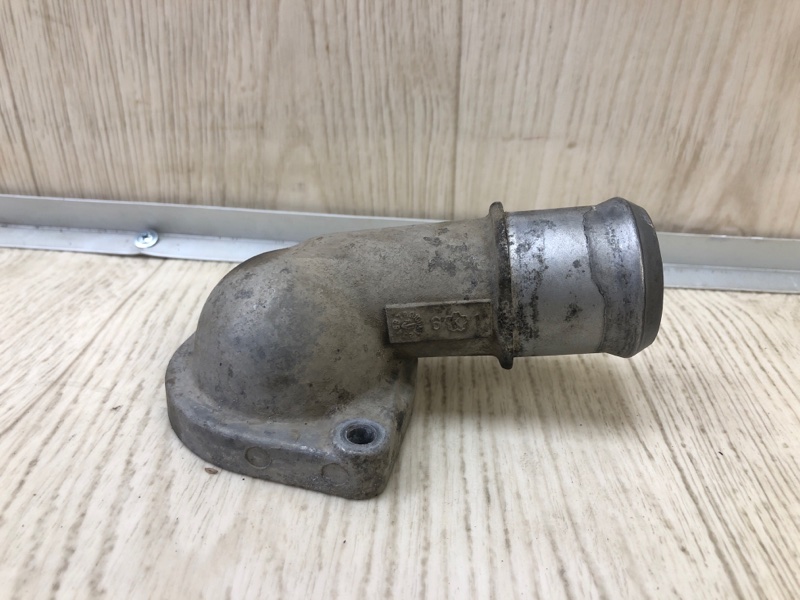 Фланец системы охлаждения SUBARU FORESTER 12-19 2.5 FB25 11060AA260 Б/У