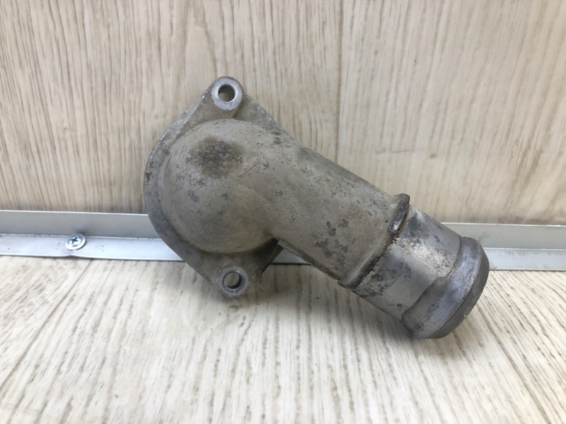 Фланец системы охлаждения SUBARU FORESTER 12-19 2.5 FB25