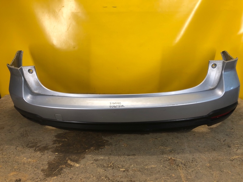 Бампер задний SUBARU FORESTER 12-19 57704SG012 Б/У