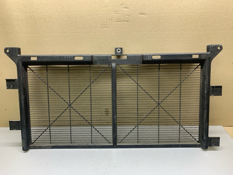 Дефлектор радиатора NISSAN LEAF 10-17 21496-3NK0B Б/У