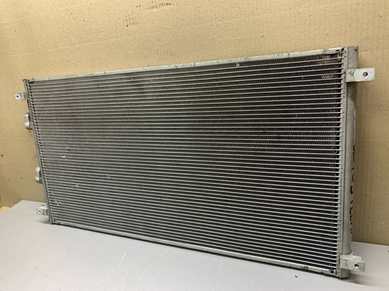 Радиатор кондиционера LEAF 10-17 Радиатор кондиционера LEAF 10-17