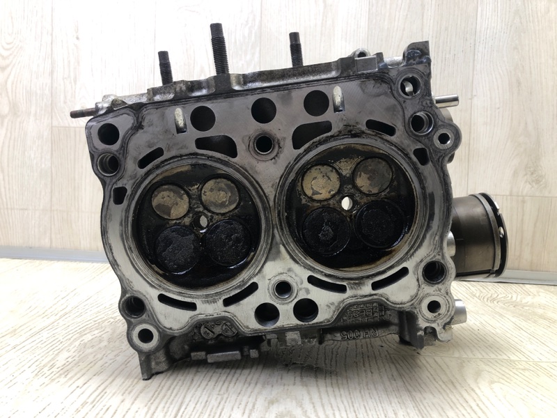 Головка блока цилиндров правая FORESTER 12-19 2.5 FB25