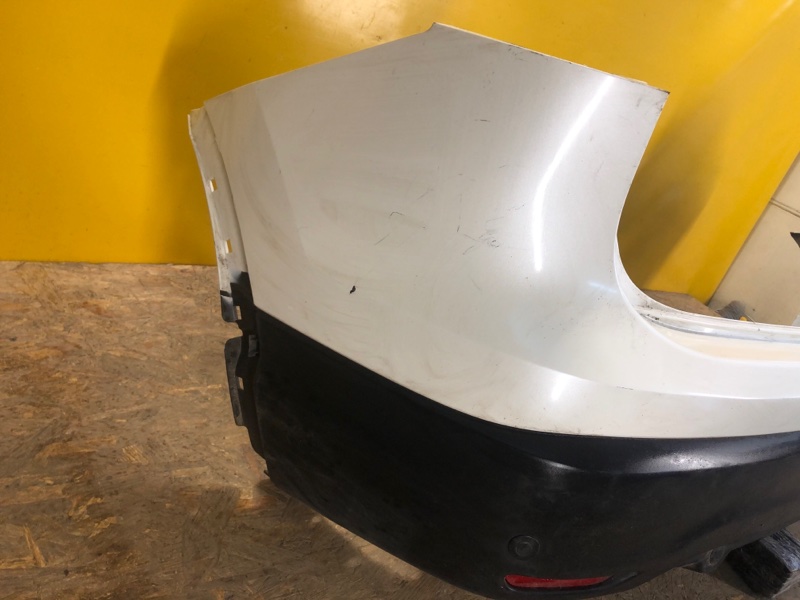 Бампер задний NISSAN QASHQAI/ROGUE SPORT 14-