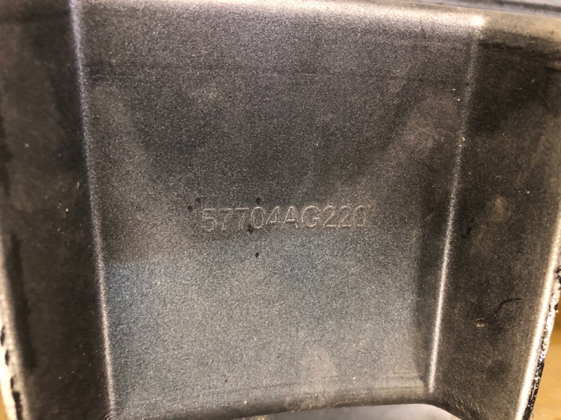 Бампер передний LEGACY 03-09 BL/BP