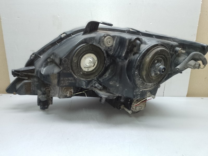 Фара передняя правая RX300 98-03 2000 3.0 1MZFE Фара передняя правая RX300 98-03 2000 3.0 1MZFE