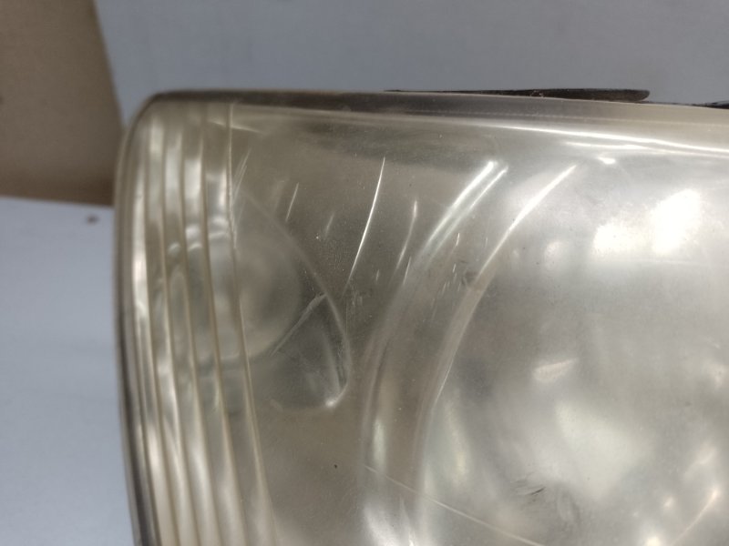 Фара передняя правая RX300 98-03 2000 3.0 1MZFE Фара передняя правая RX300 98-03 2000 3.0 1MZFE