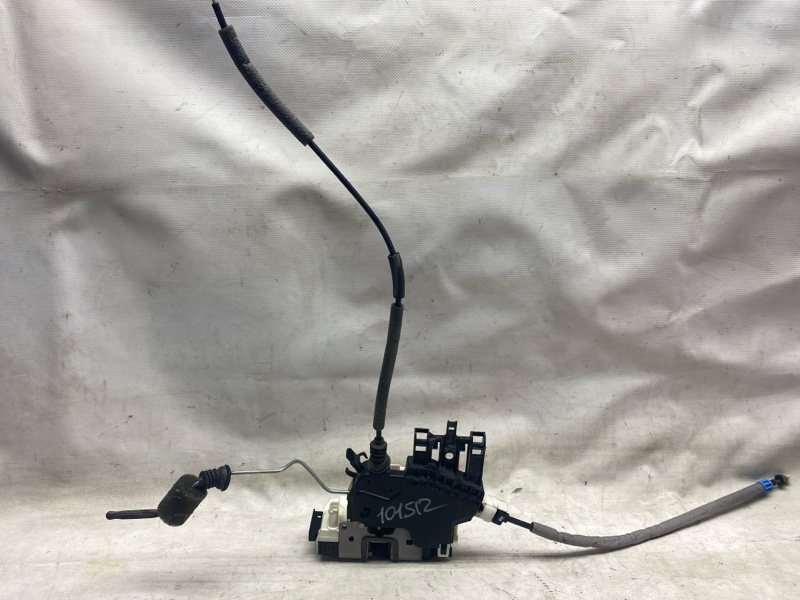 Замок двери передний левый INFINITI QX30 16-20 2016 Внедорожник 2.0 20PET 80501-5DC0A Б/У