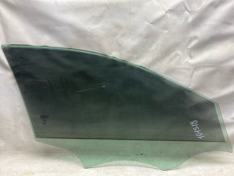 Стекло двери переднее левое QX30 16-20 2016 Внедорожник 2.0 20PET Стекло двери переднее левое QX30 16-20 2016 Внедорожник 2.0 20PET