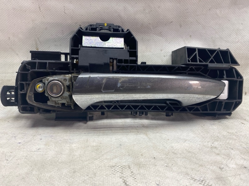 Ручка двери наружная передняя левая INFINITI QX30 16-20 2016 Внедорожник 2.0 20PET 80641-5DB2A Б/У