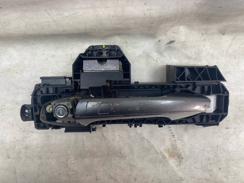 Ручка двери наружная передняя левая INFINITI QX30 16-20 Внедорожник 2.0 20PET