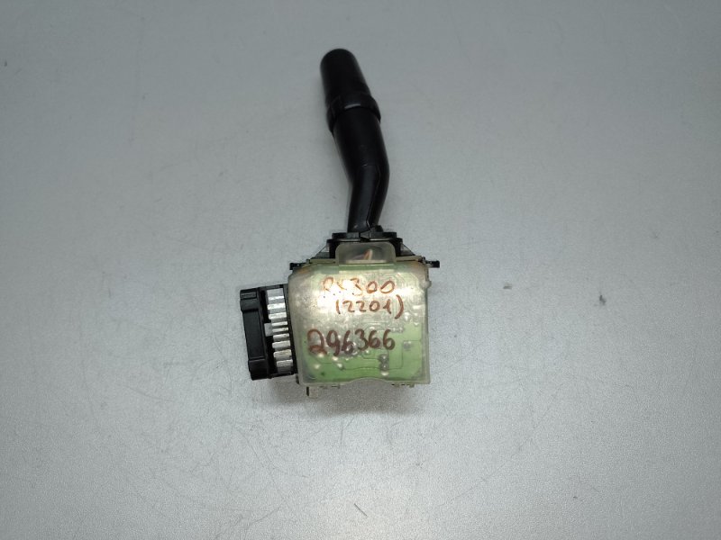 Подрулевой переключатель правый RX300 98-03 2000 3.0 1MZFE